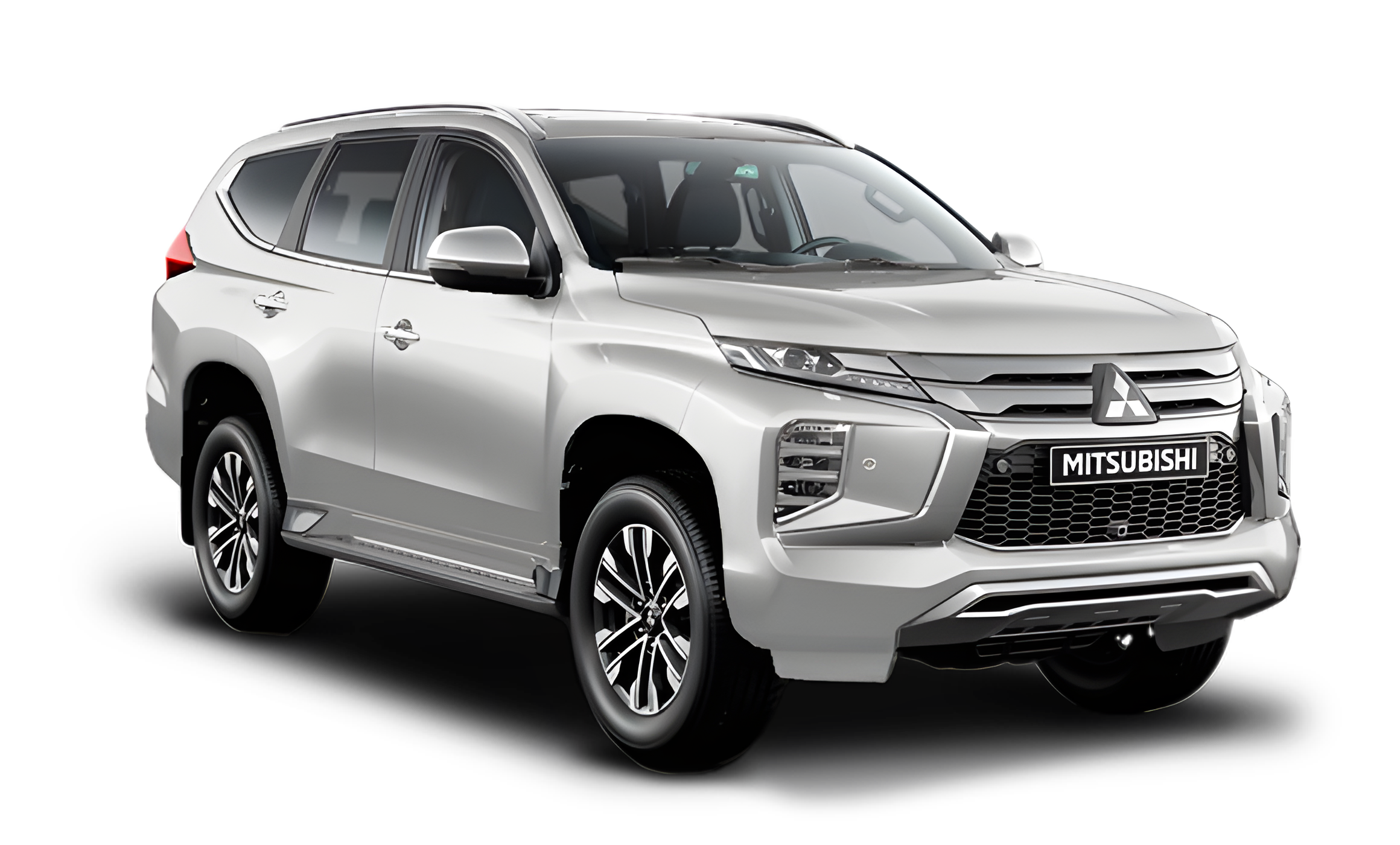 Новый Mitsubishi Montero Sport New цвет кристально - белый