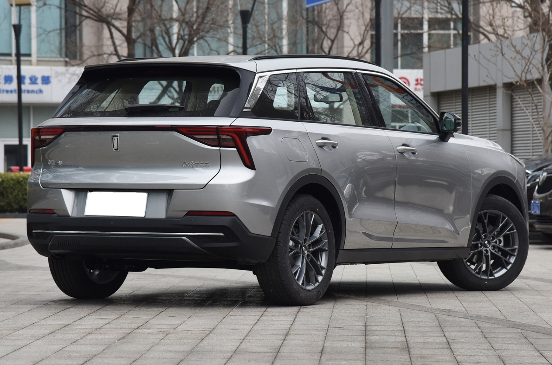 Интерьер/салон нового автомобиля FAW Bestune T55