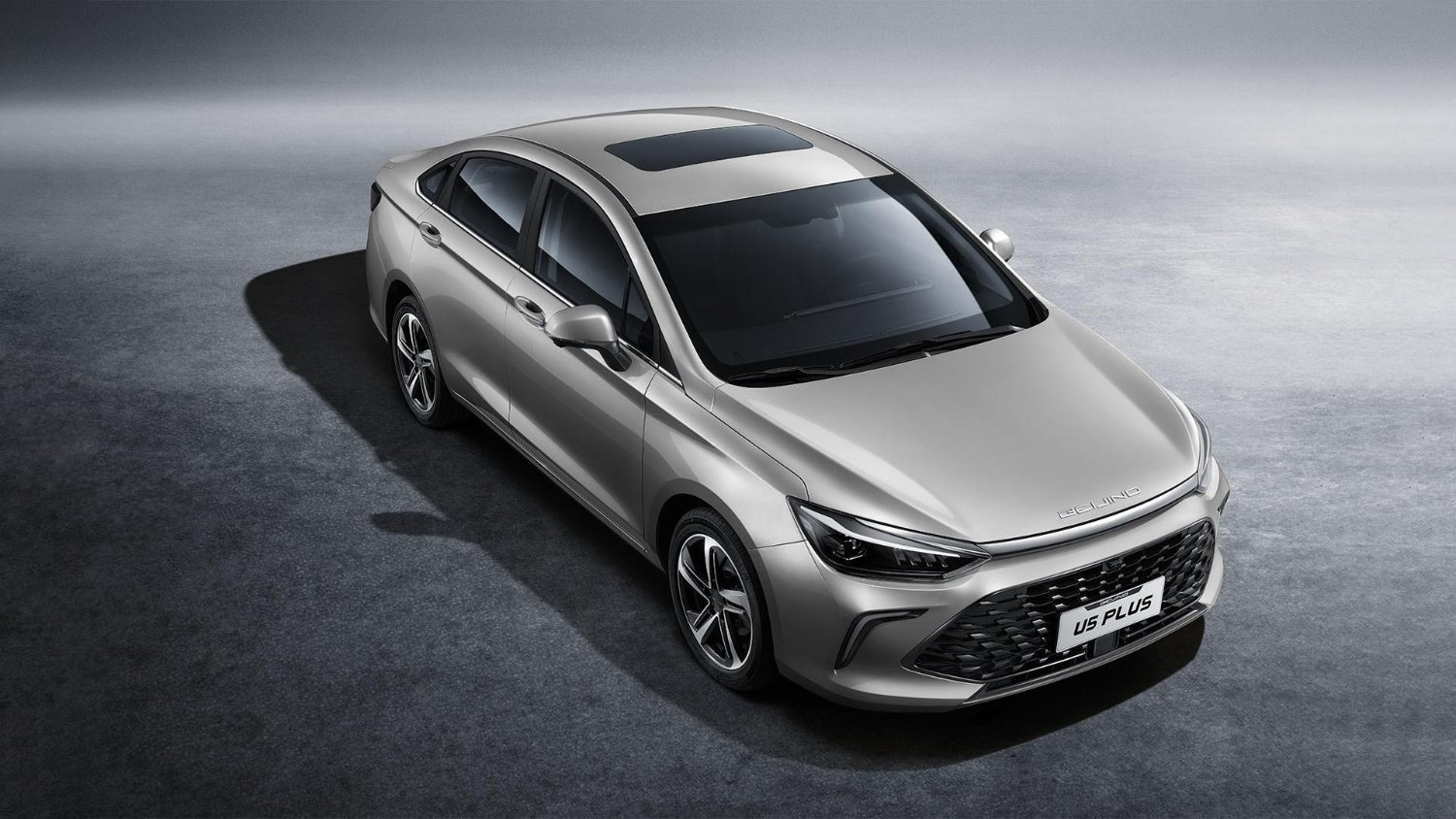 Интерьер/салон нового автомобиля BAIC U5 Plus