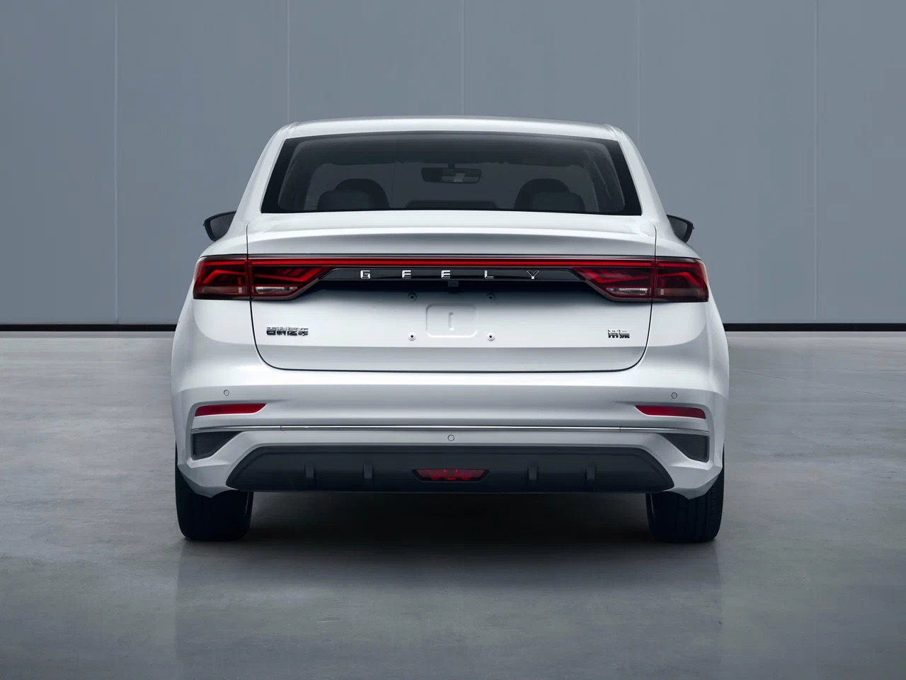 Интерьер/салон нового автомобиля Geely Emgrand