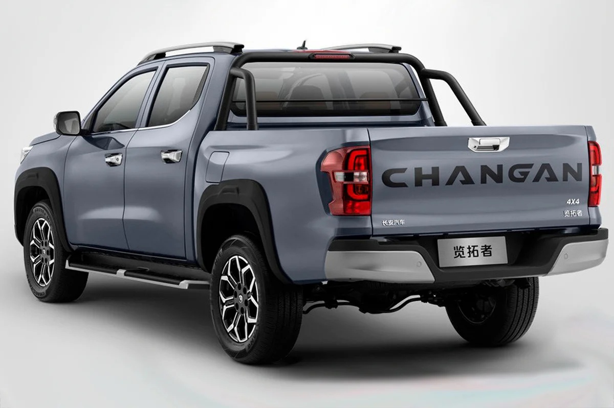 Внешний вид нового автомобиля Changan Hunter Plus