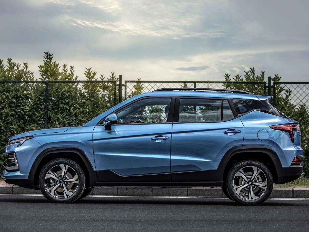 Интерьер/салон нового автомобиля JAC JS4
