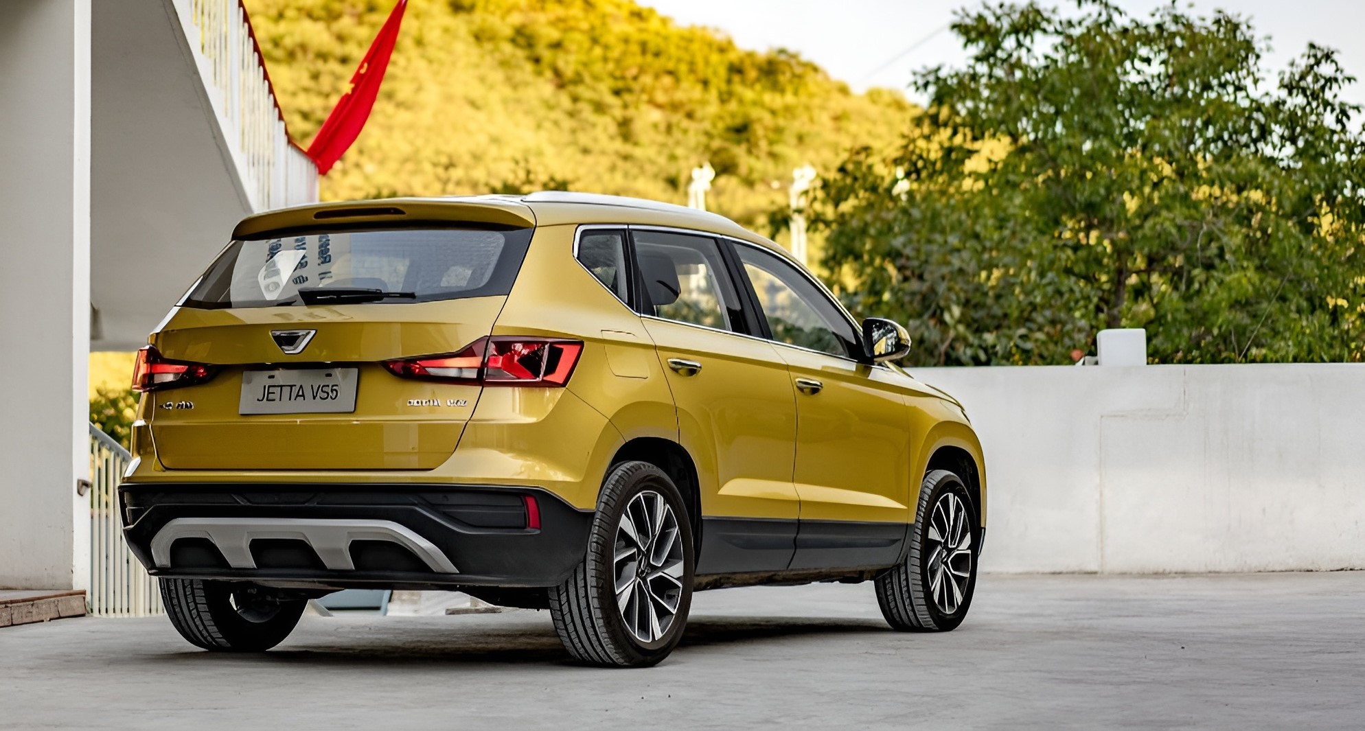 Интерьер/салон нового автомобиля Jetta VS5