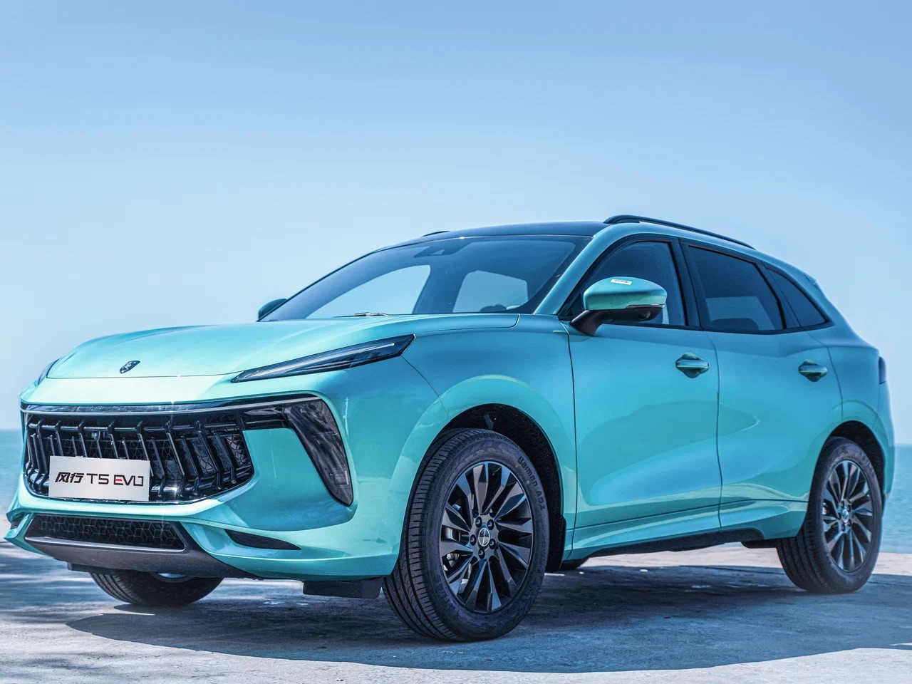 Интерьер/салон нового автомобиля Forthing T5 EVO