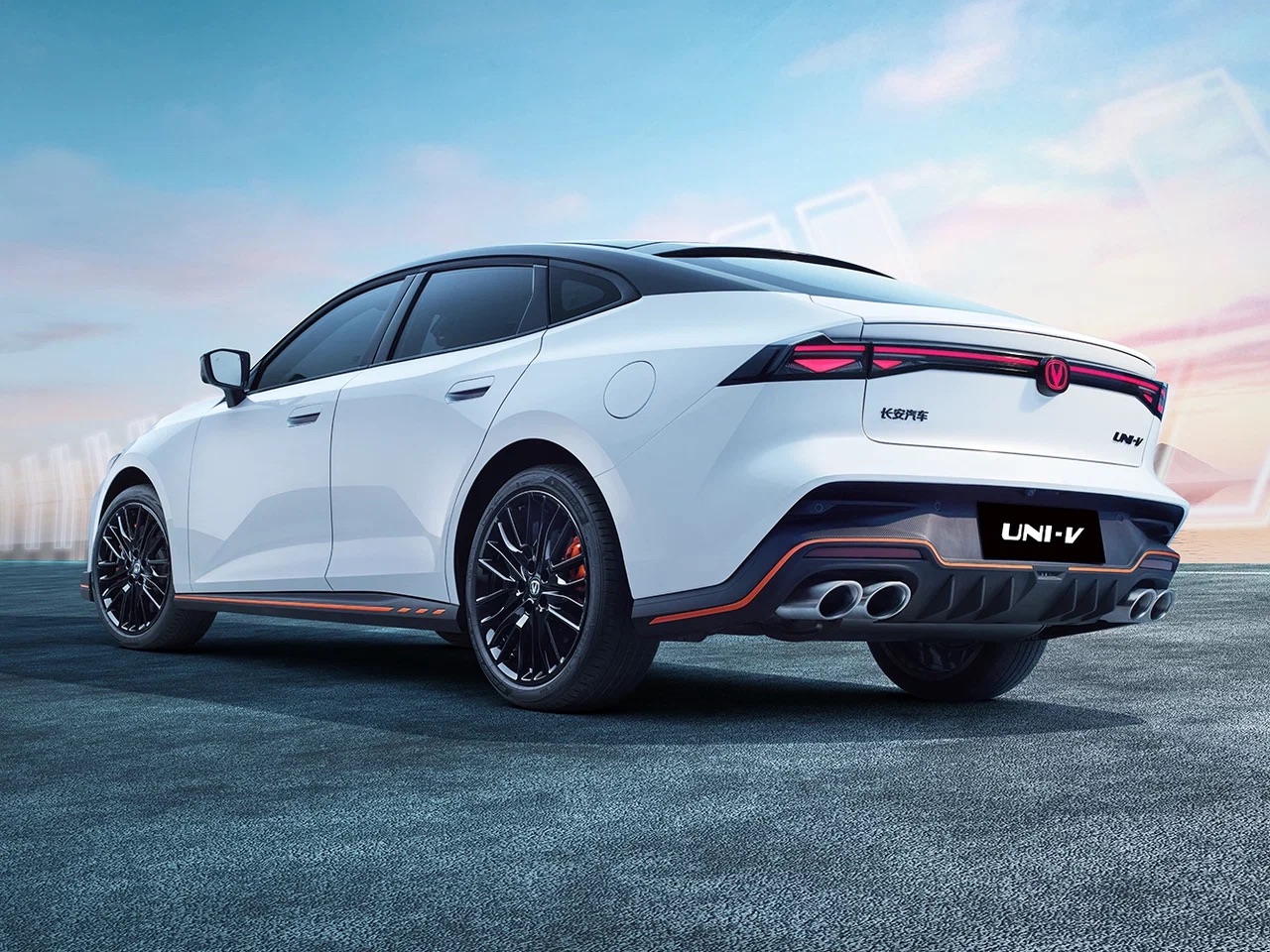Интерьер/салон нового автомобиля Changan UNI-V