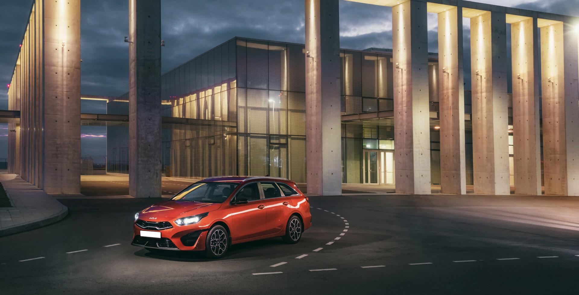 Интерьер/салон нового автомобиля Kia Ceed