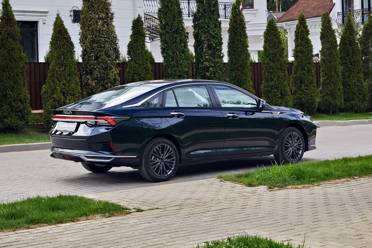 Интерьер/салон нового автомобиля DongFeng Shine Max