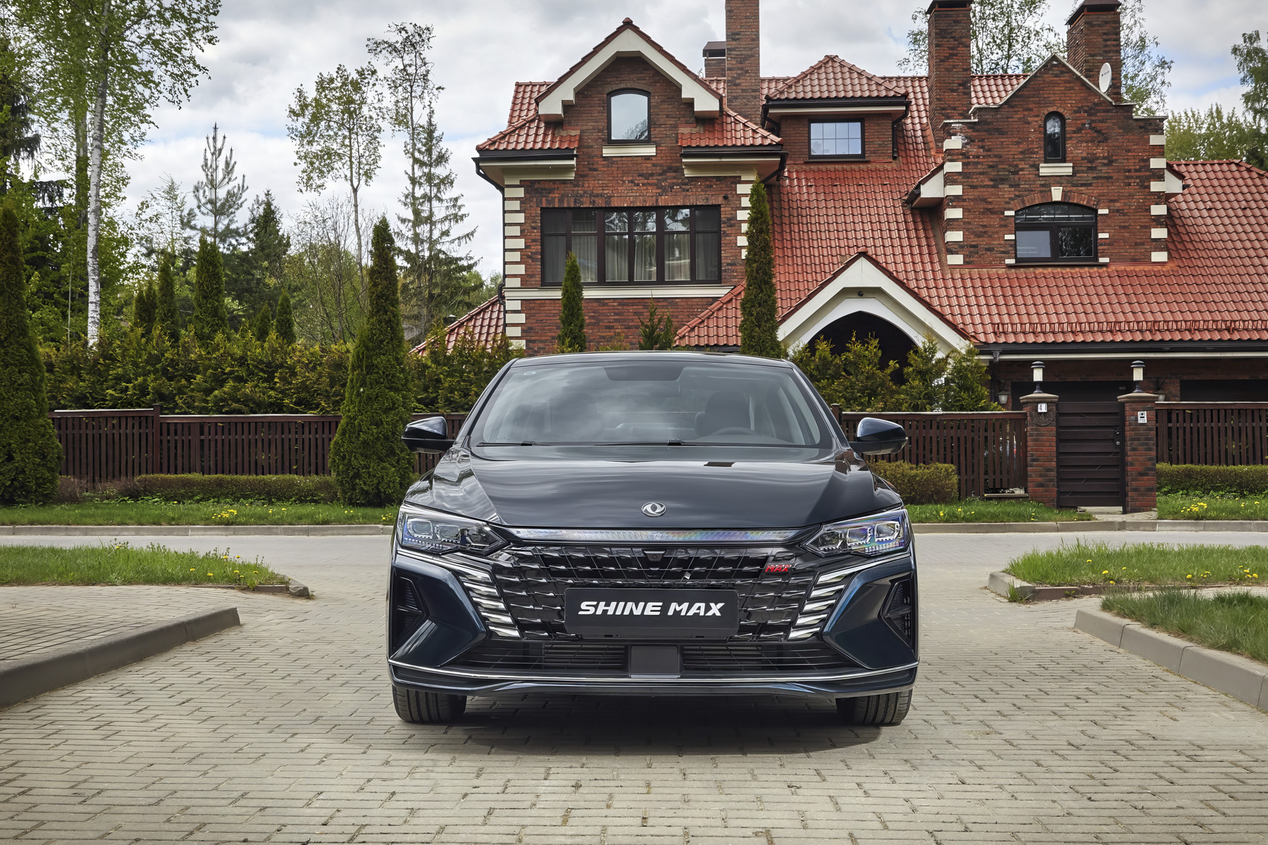 Интерьер/салон нового автомобиля DongFeng Shine Max