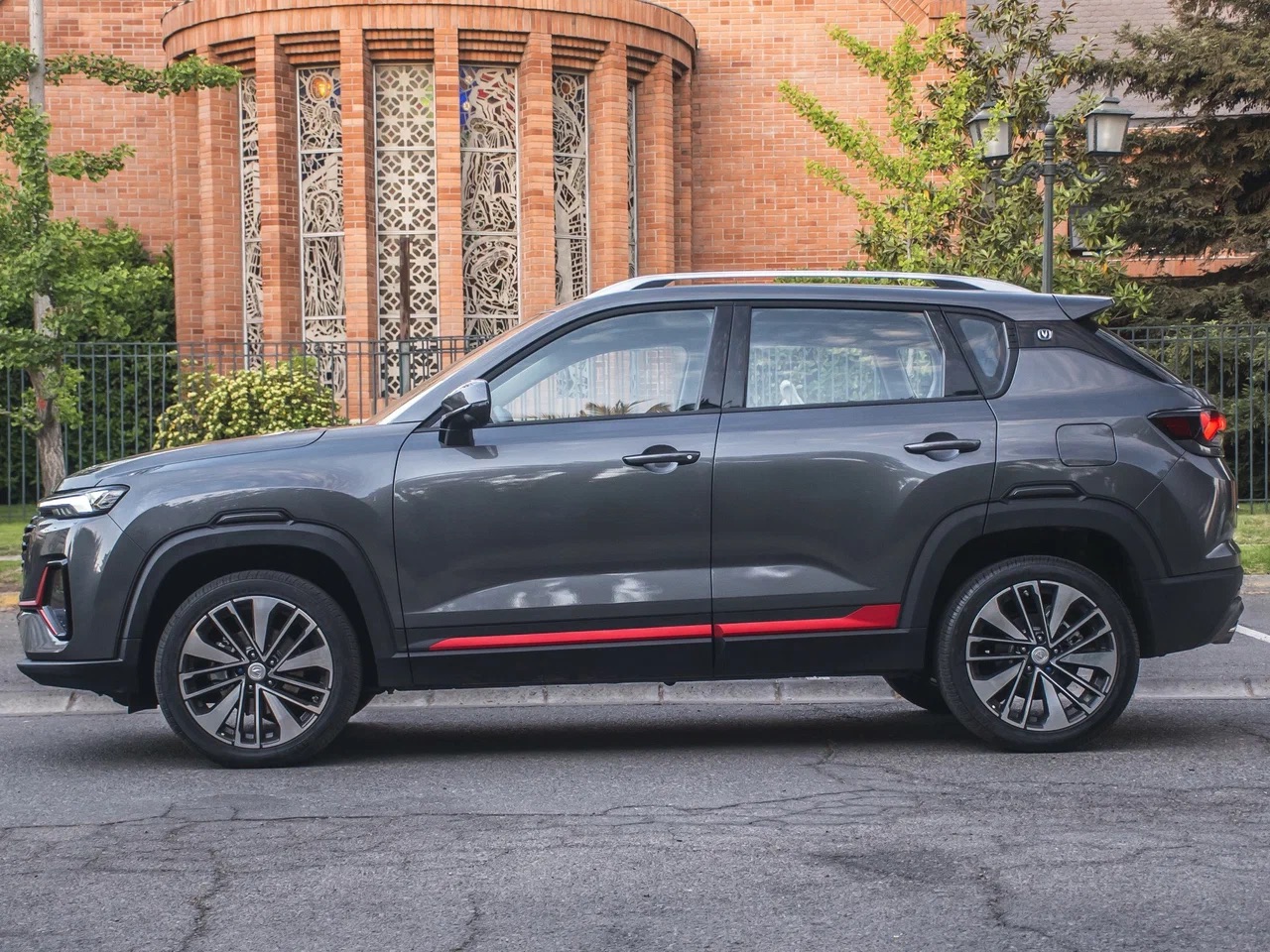 Интерьер/салон нового автомобиля Changan CS35PLUS 