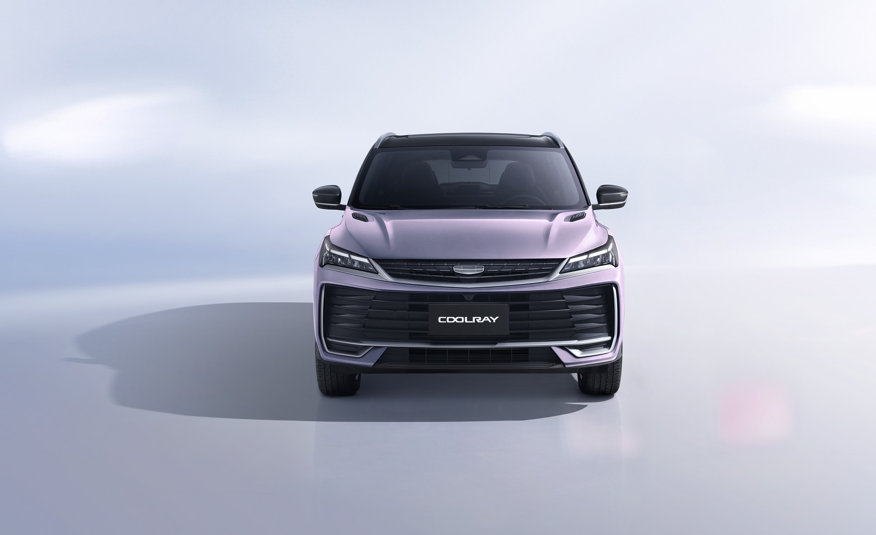 Интерьер/салон нового автомобиля Geely Coolray