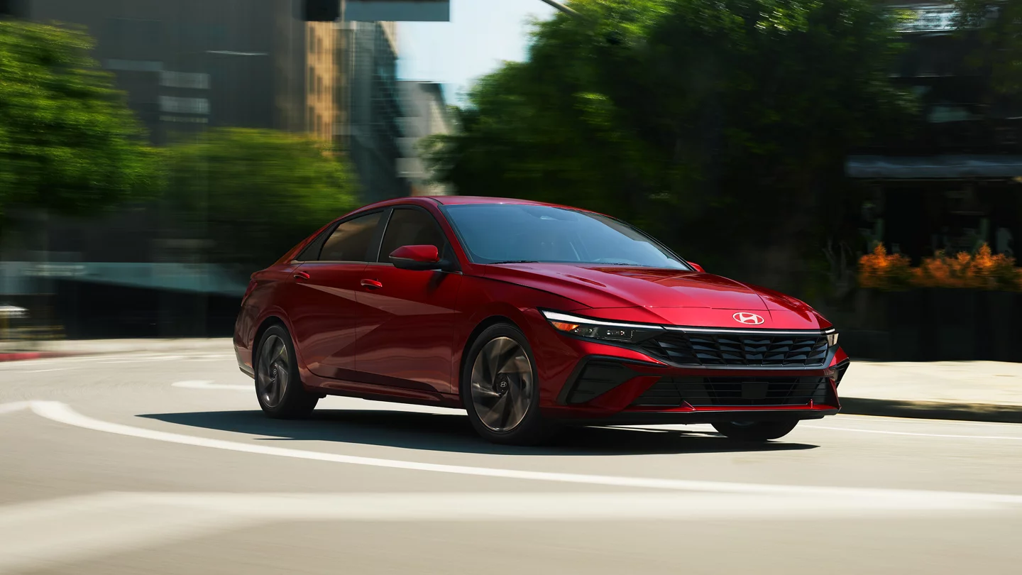 Внешний вид нового автомобиля Hyundai Elantra NEW