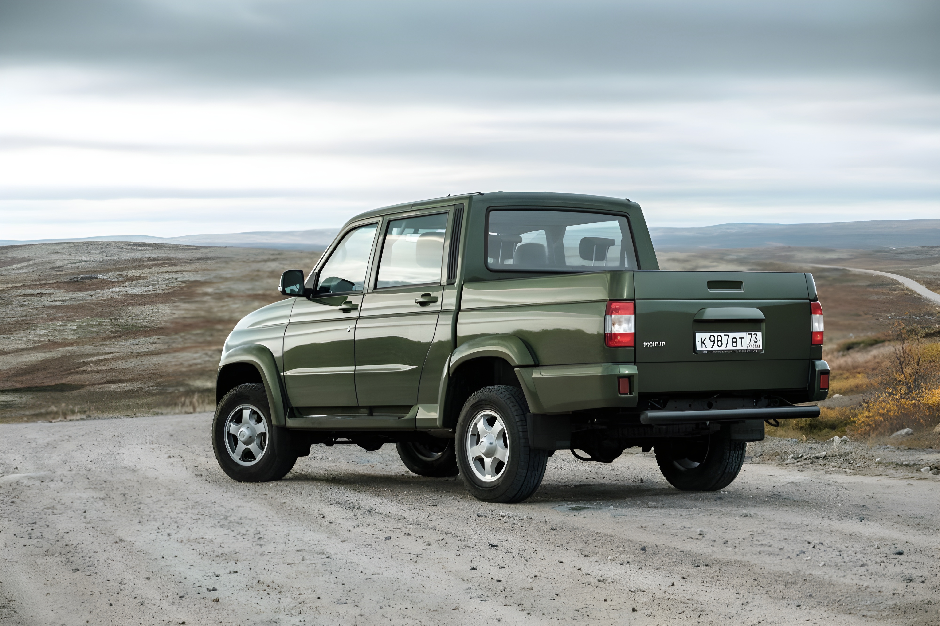 Интерьер/салон нового автомобиля UAZ Pickup
