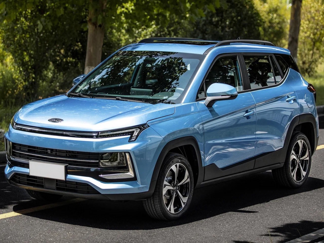Интерьер/салон нового автомобиля JAC JS4