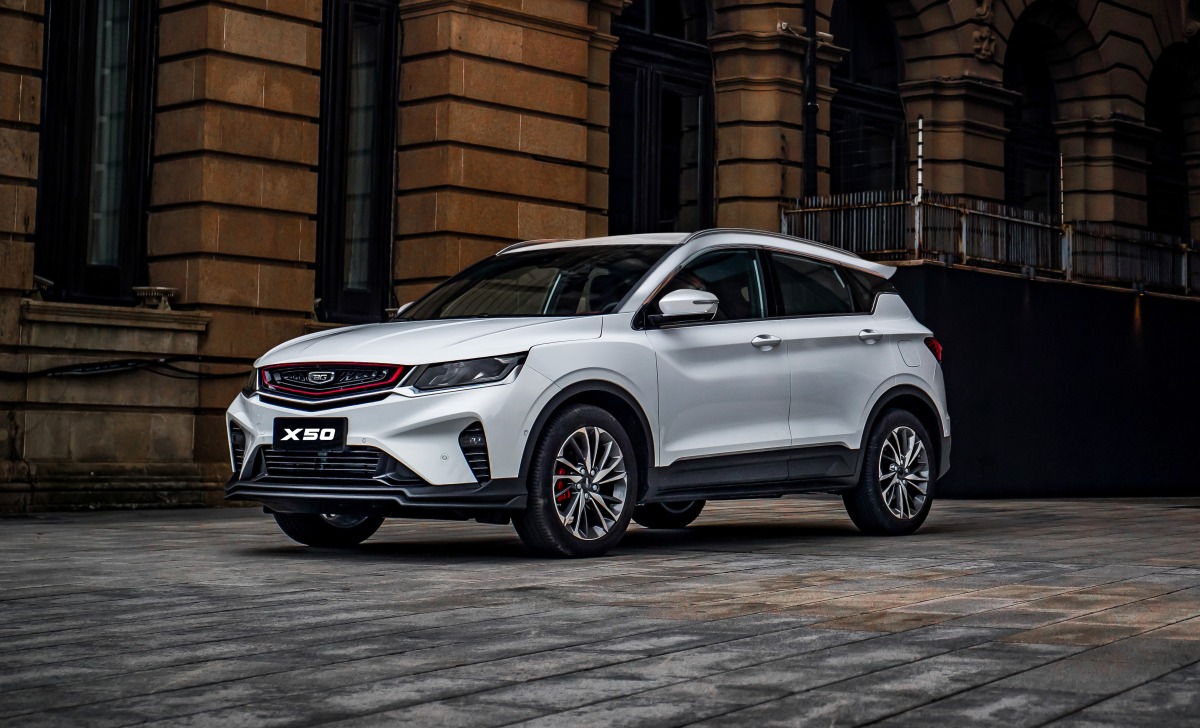 Интерьер/салон нового автомобиля Belgee x50