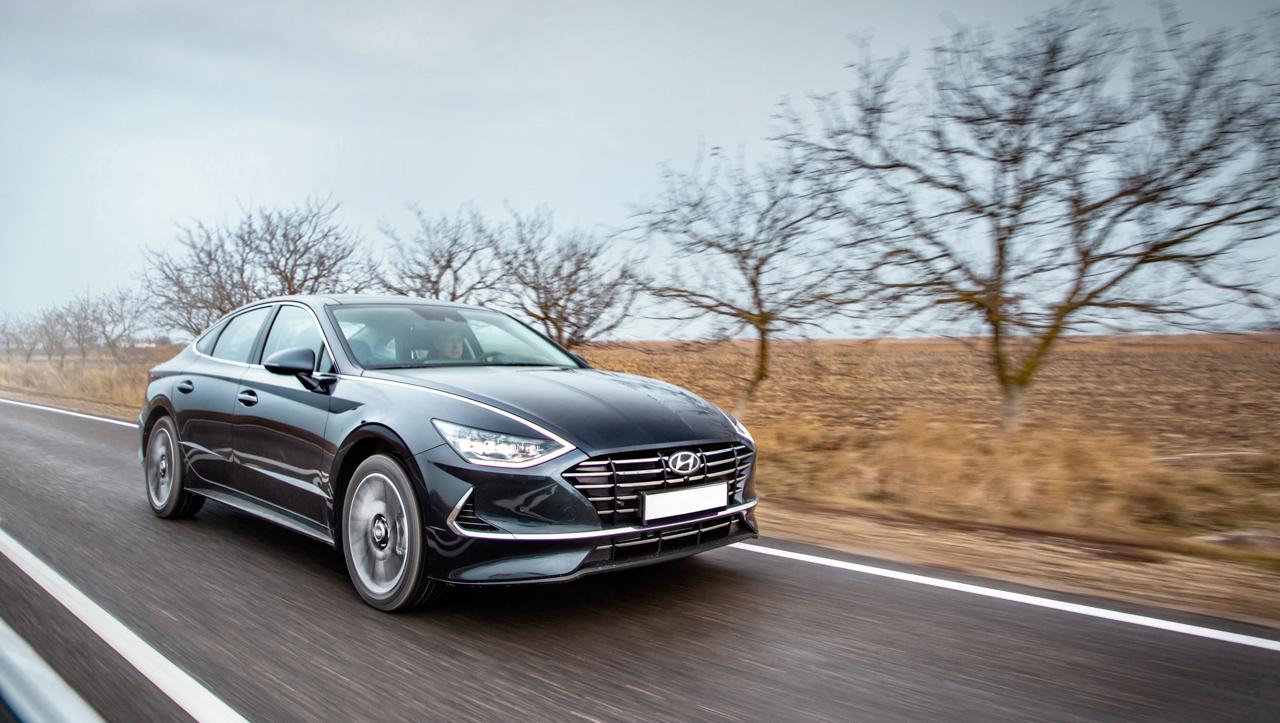 Интерьер/салон нового автомобиля Hyundai Sonata