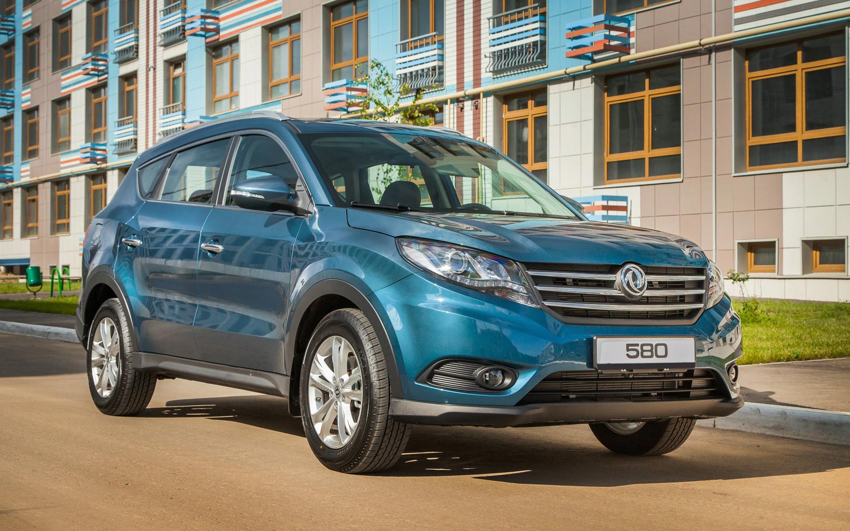 Интерьер/салон нового автомобиля DongFeng 580