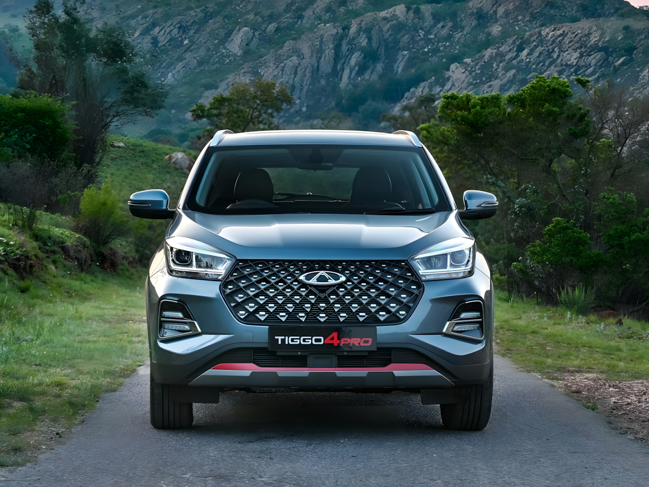 Интерьер/салон нового автомобиля Chery Tiggo 4 Pro