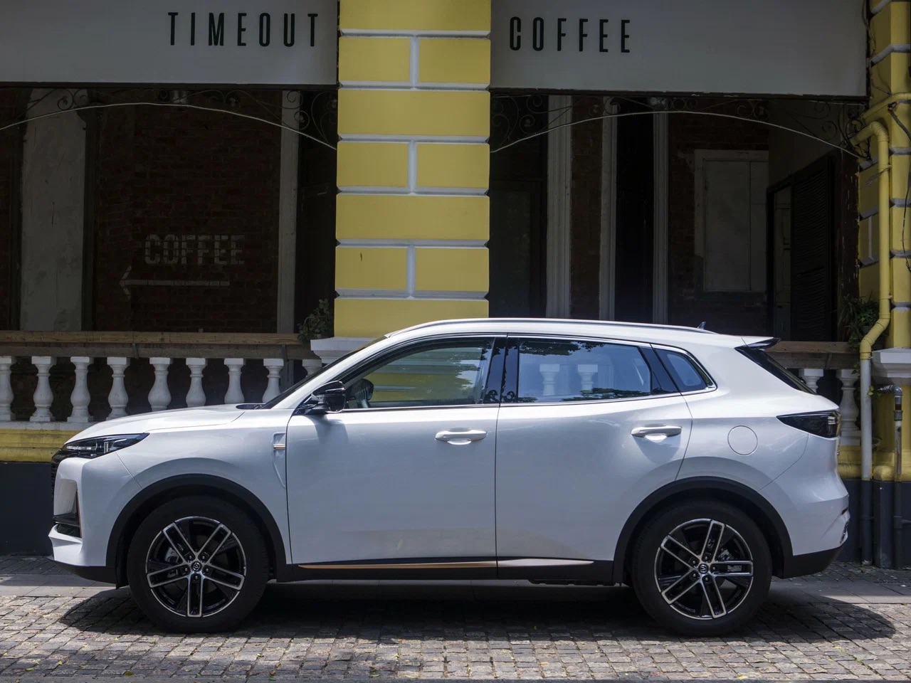 Интерьер/салон нового автомобиля Changan UNI-S