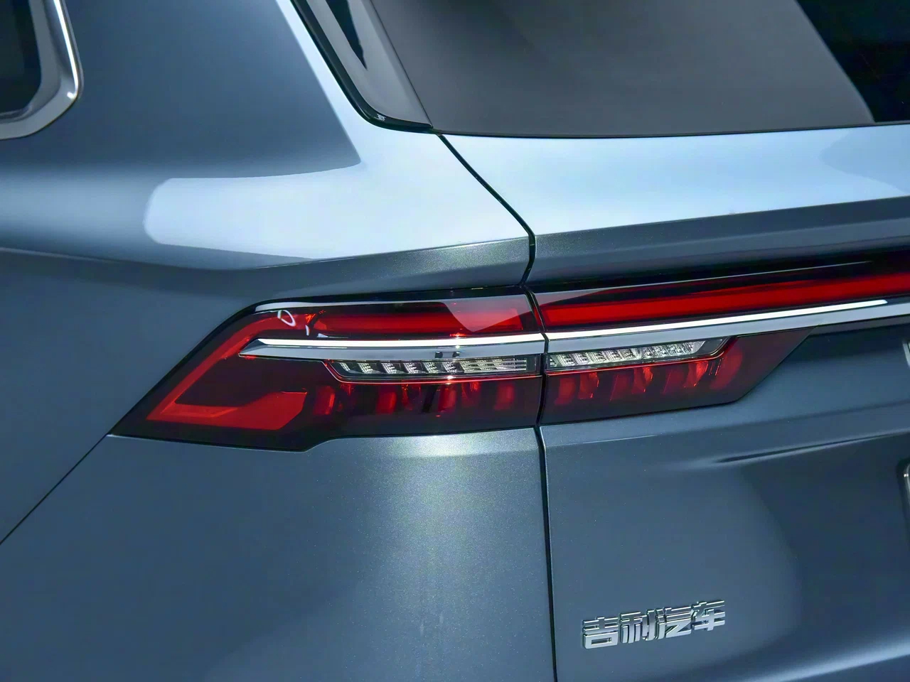 Внешний вид нового автомобиля Geely Monjaro New