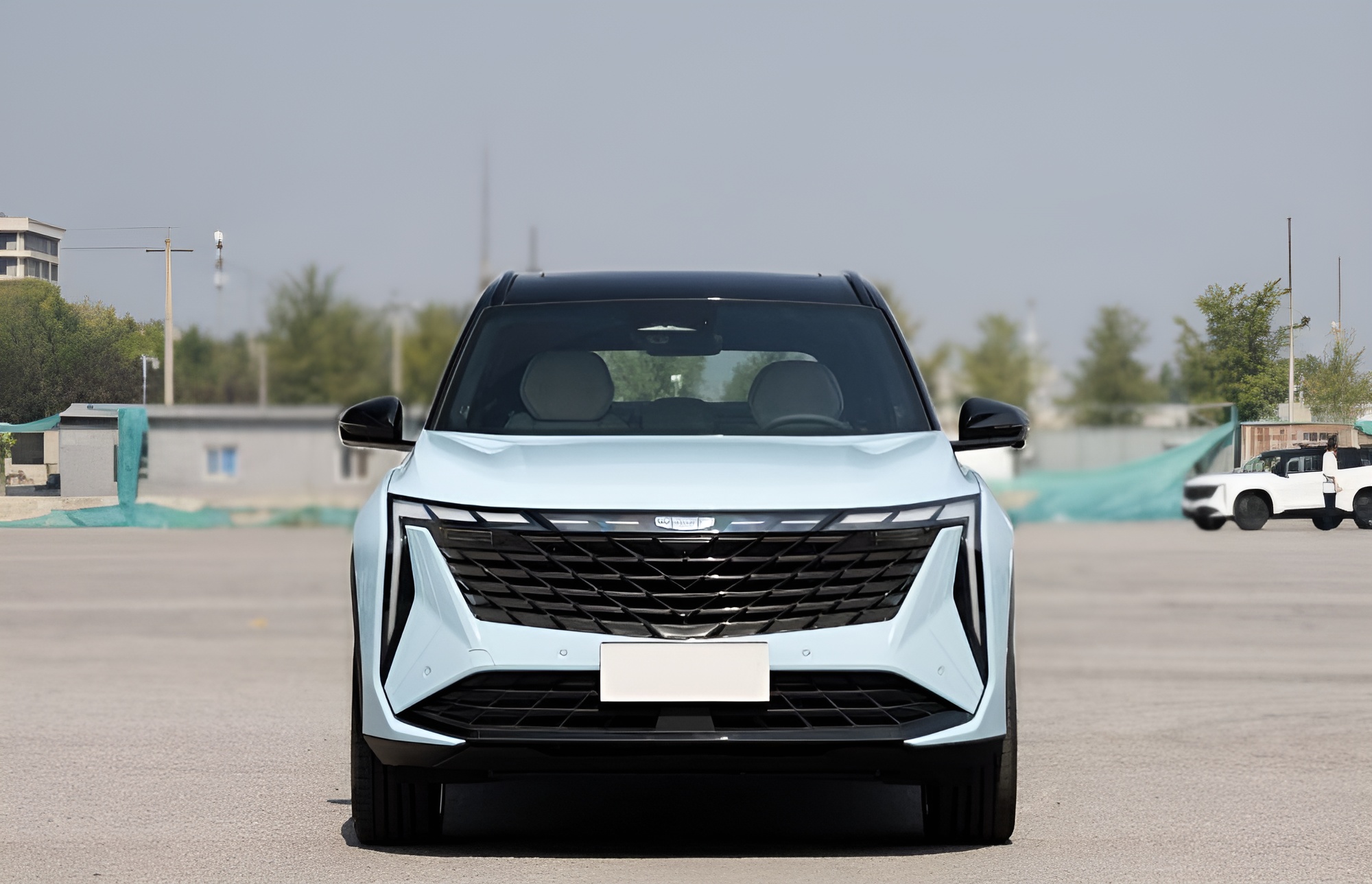 Внешний вид нового автомобиля Geely Atlas NEW