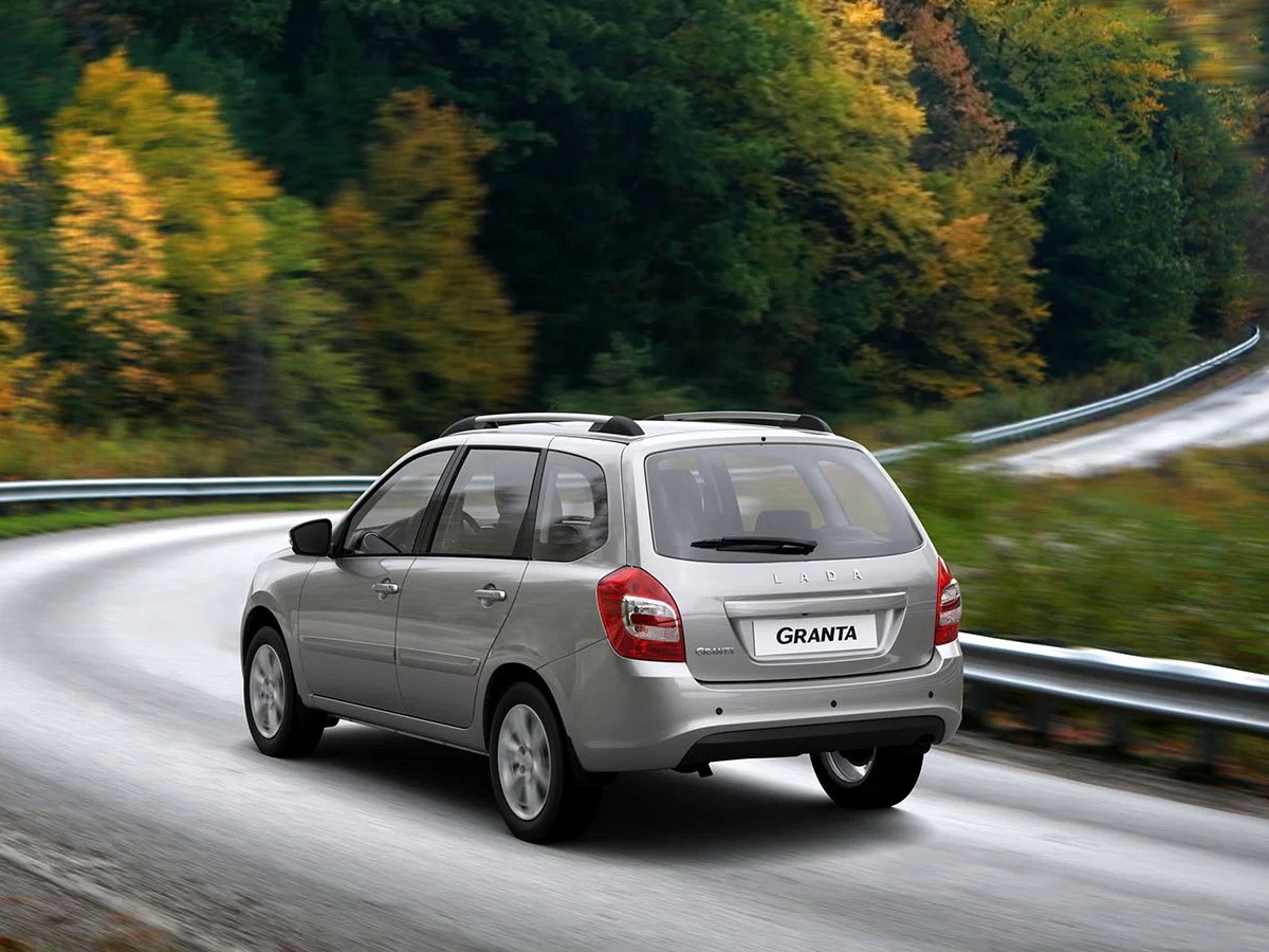 Интерьер/салон нового автомобиля LADA Granta Универсал