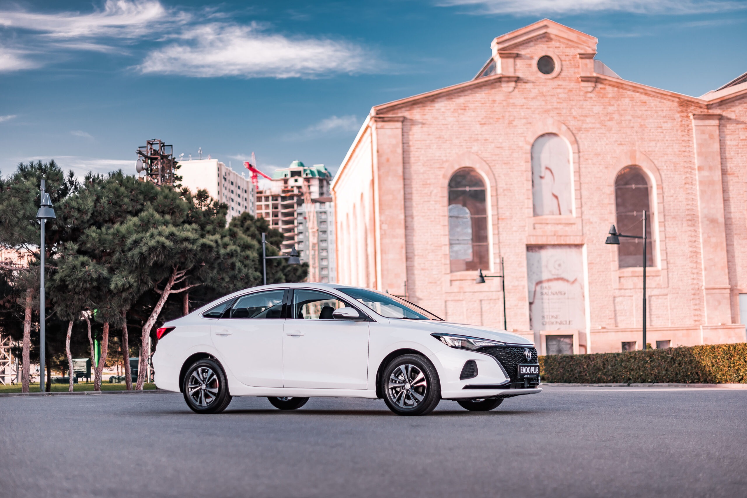 Внешний вид нового автомобиля Changan Eado Plus