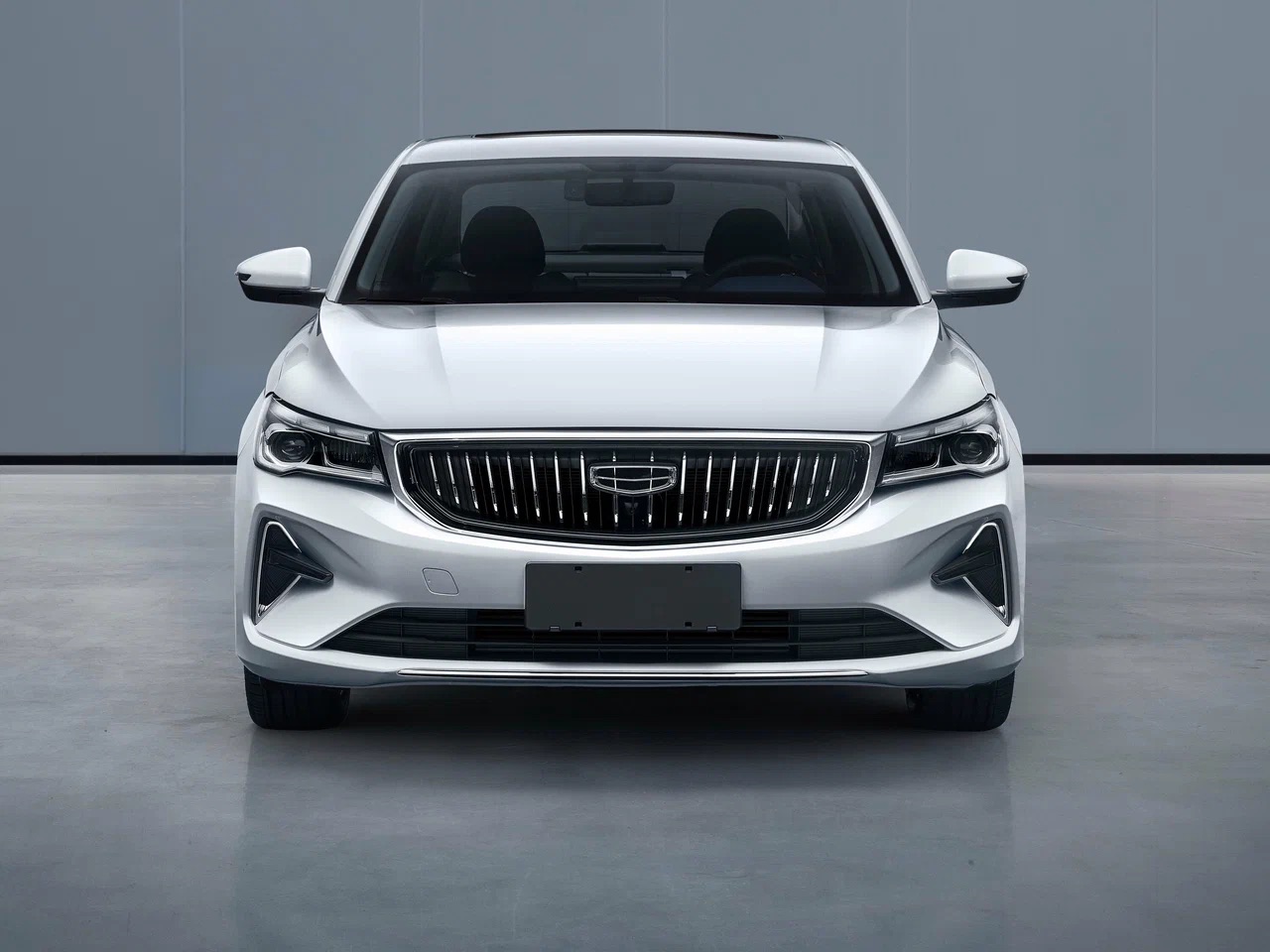 Интерьер/салон нового автомобиля Geely Emgrand