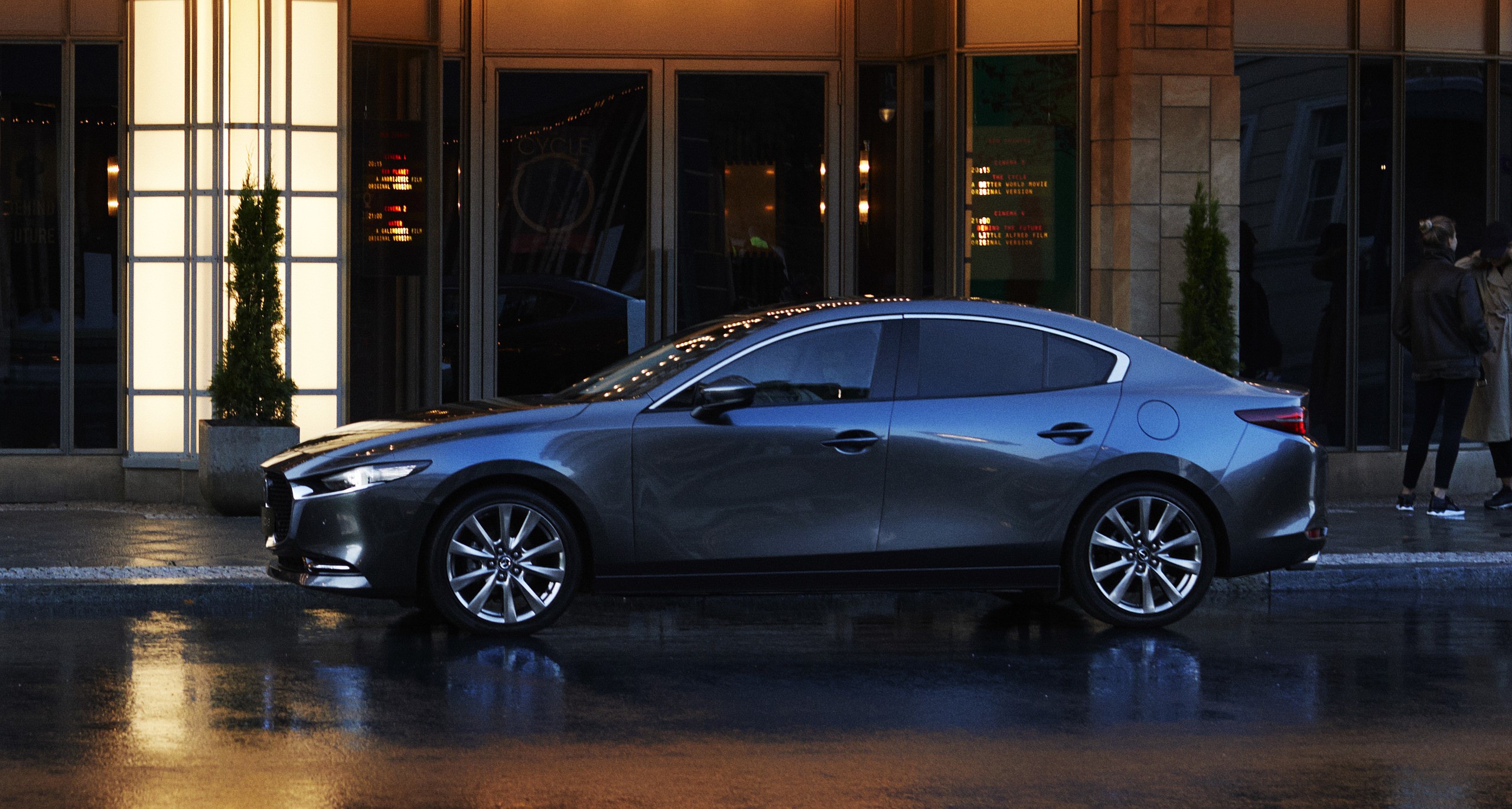 Внешний вид нового автомобиля Mazda 3