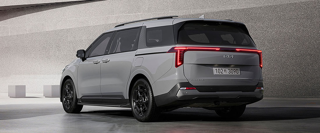 Интерьер/салон нового автомобиля Kia Carnival NEW