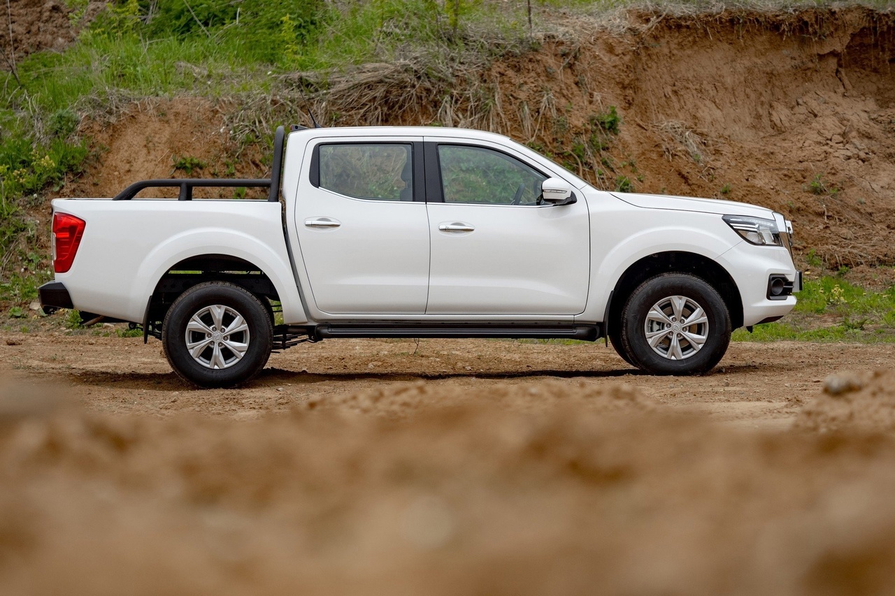 Интерьер/салон нового автомобиля DongFeng DF6
