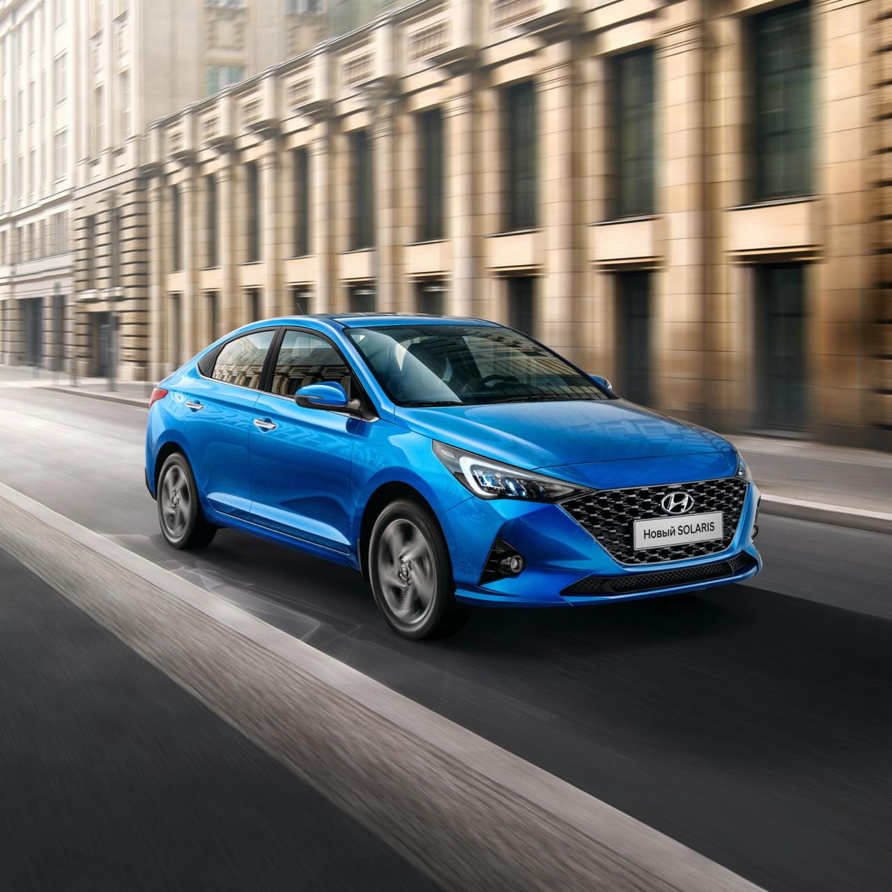 Интерьер/салон нового автомобиля Hyundai Solaris