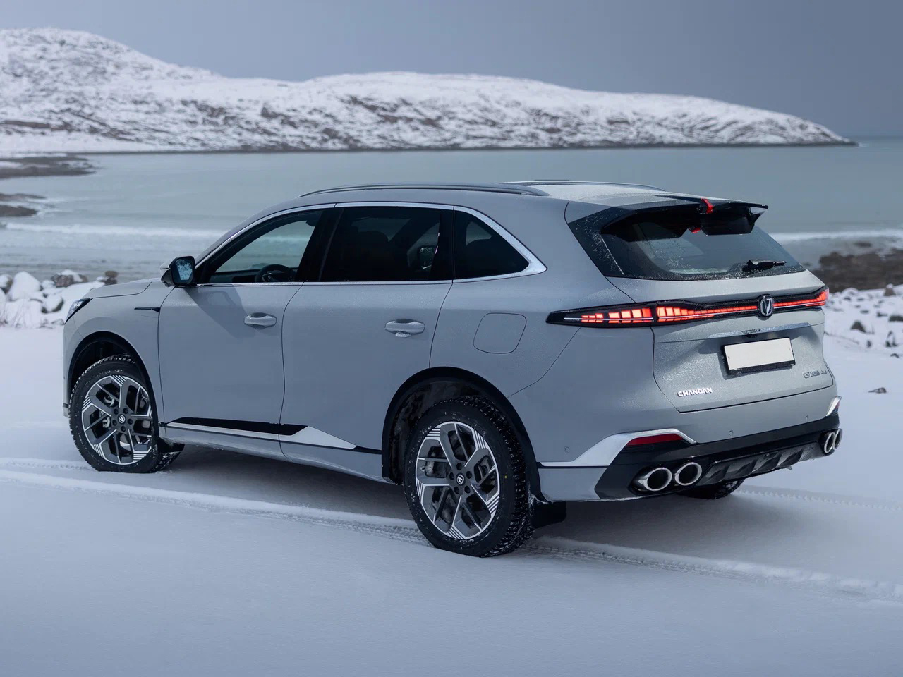Интерьер/салон нового автомобиля Changan CS75 Plus