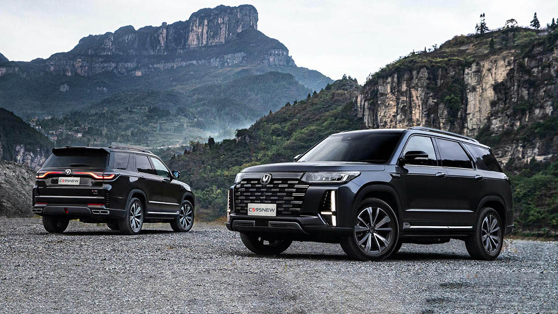 Интерьер/салон нового автомобиля Changan CS95