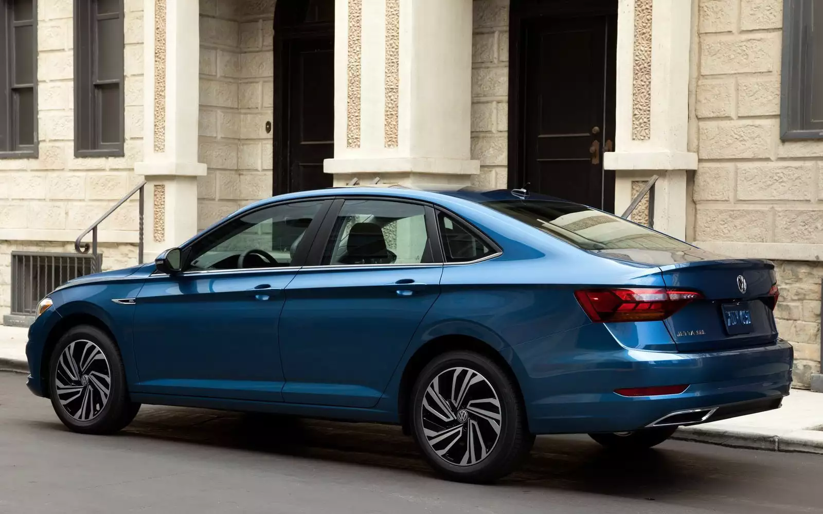 Интерьер/салон нового автомобиля Volkswagen Jetta