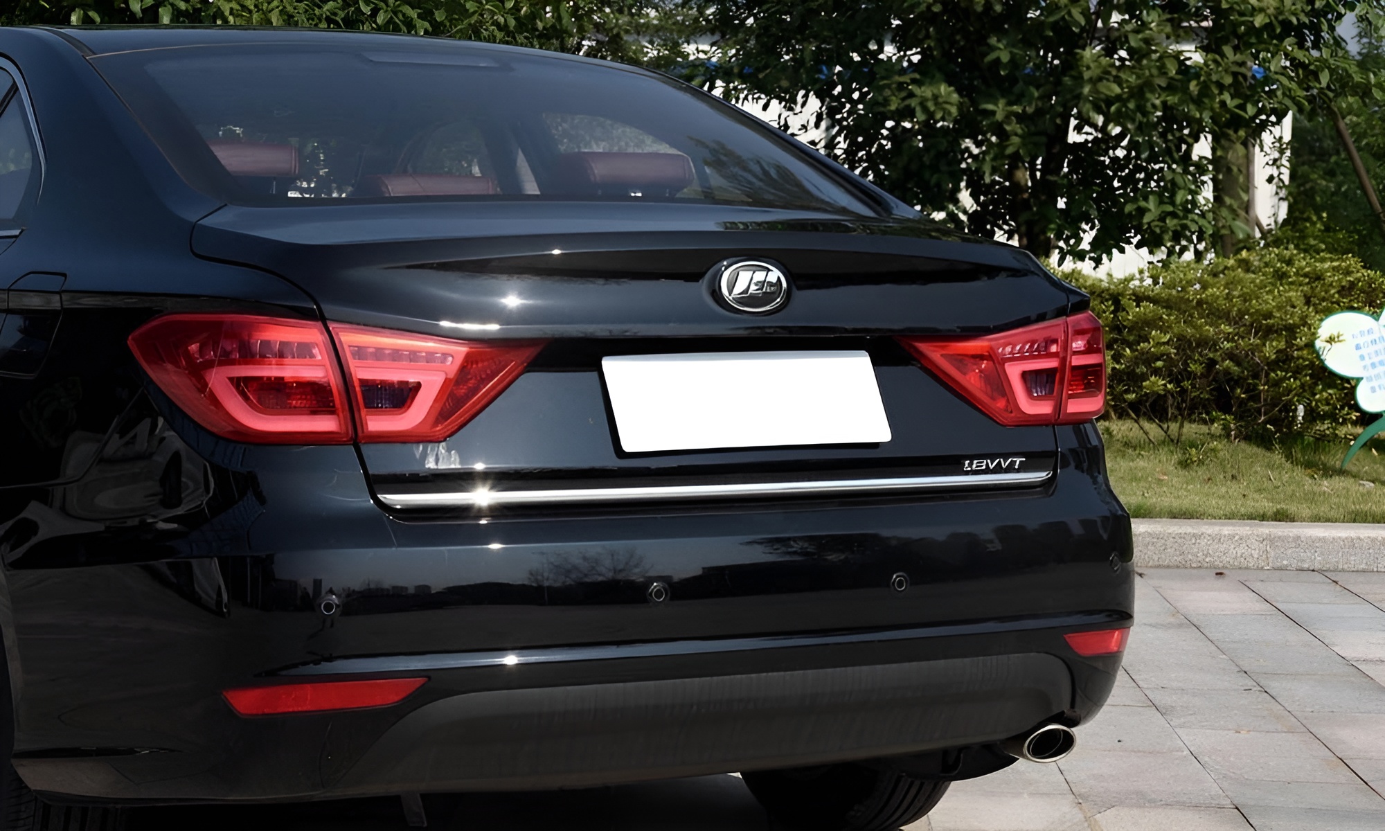 Внешний вид нового автомобиля Lifan Murman