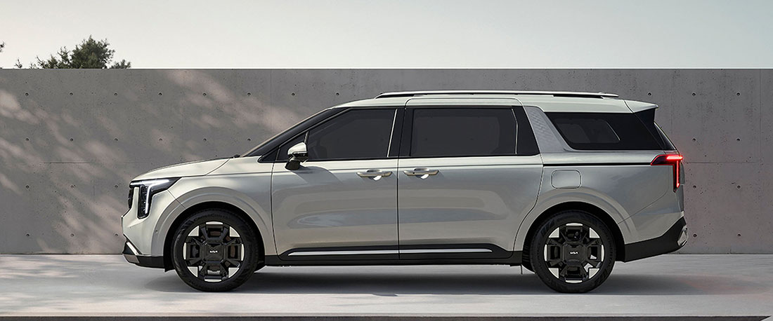 Интерьер/салон нового автомобиля Kia Carnival NEW