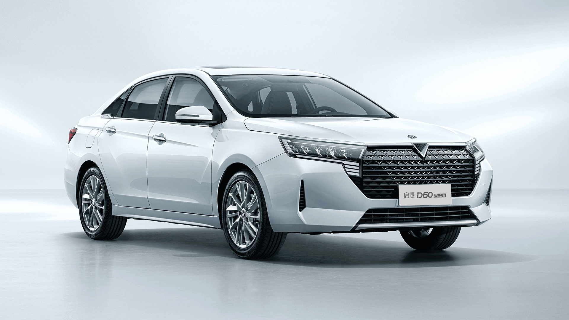 Интерьер/салон нового автомобиля Venucia D60 Plus