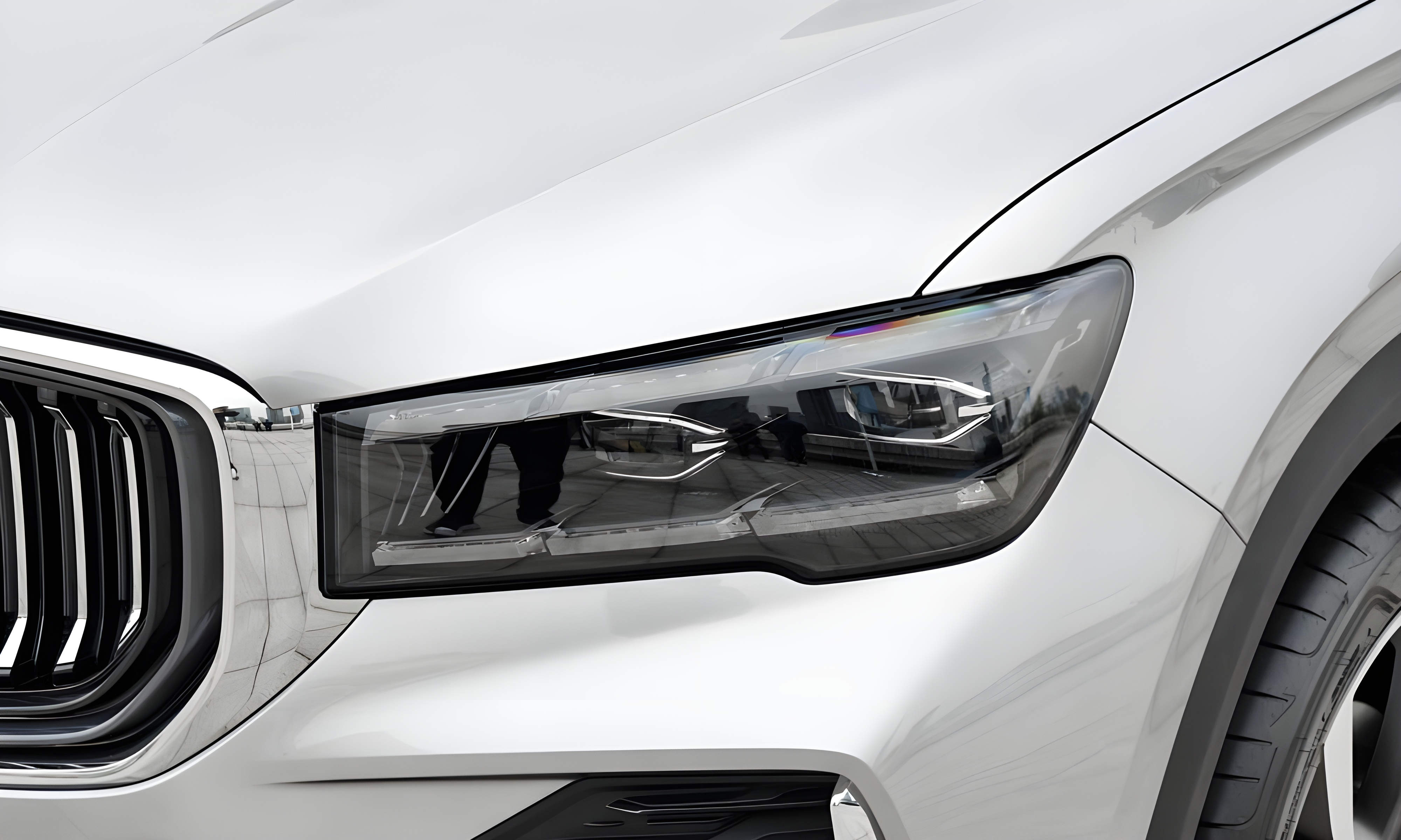 Внешний вид нового автомобиля Geely Monjaro