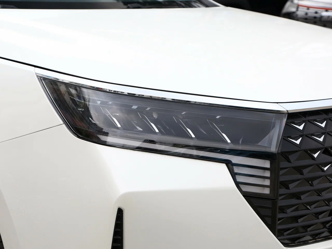 Интерьер/салон нового автомобиля Venucia D60 Plus