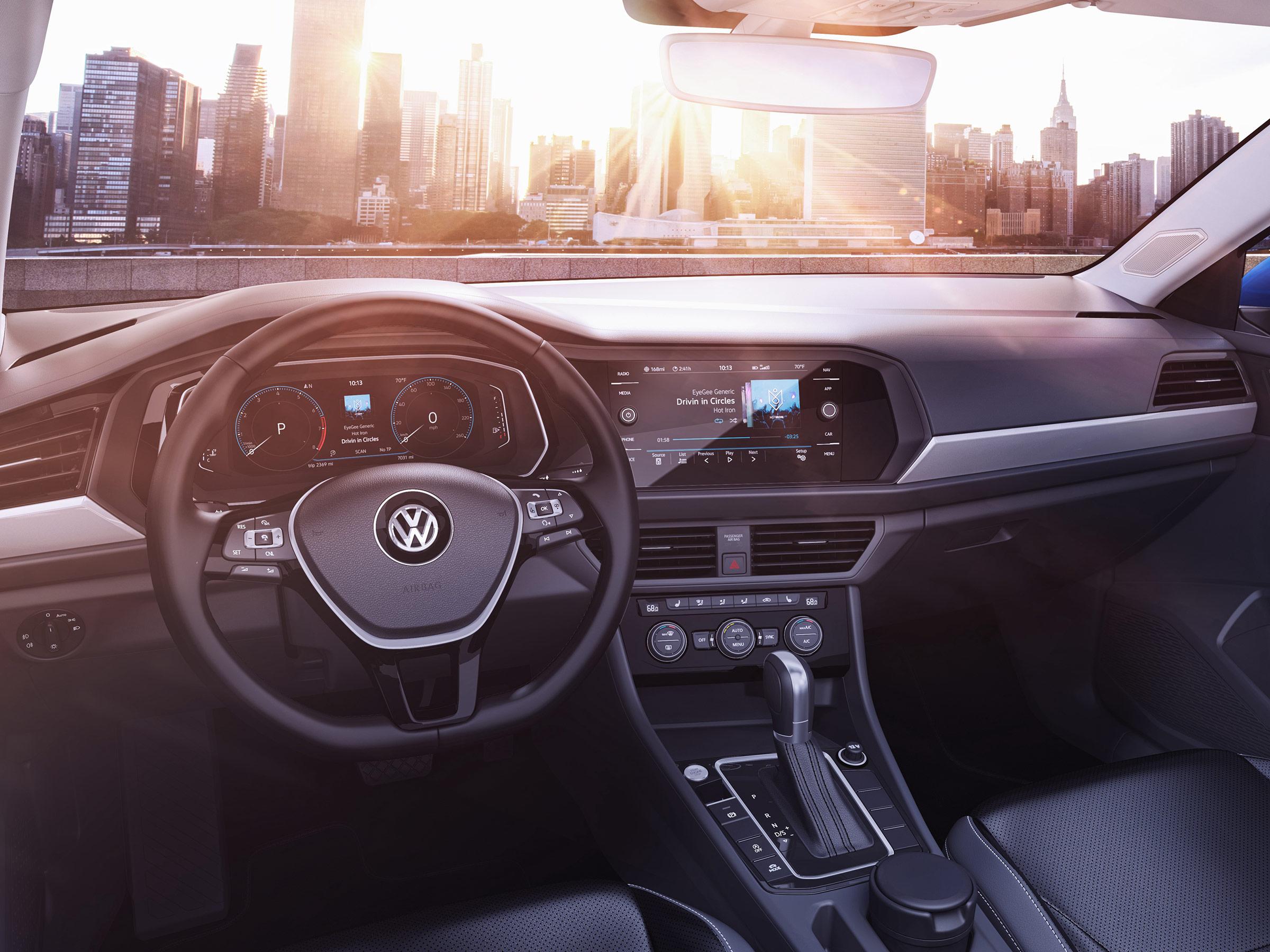 Интерьер/салон нового автомобиля Volkswagen Jetta