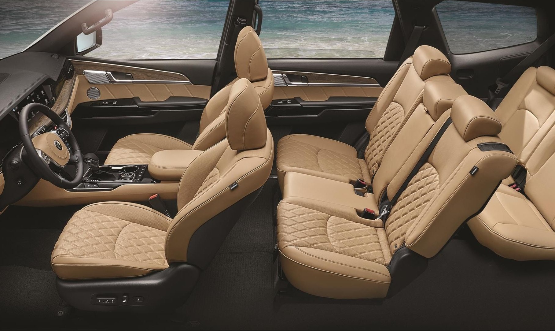 Интерьер/салон нового автомобиля Kia Mohave