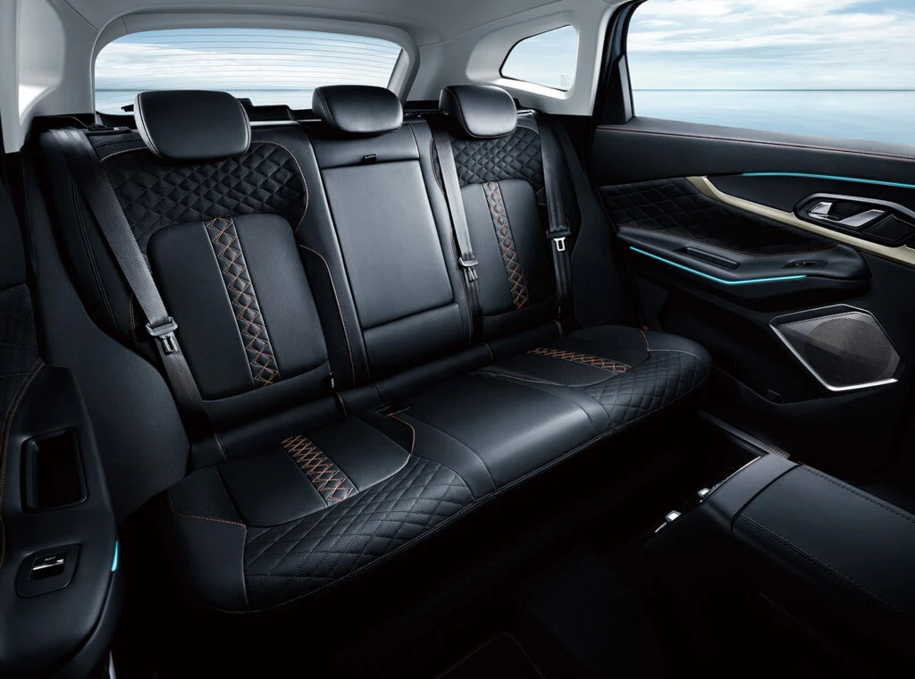 Интерьер/салон нового автомобиля EXEED TXL NEW