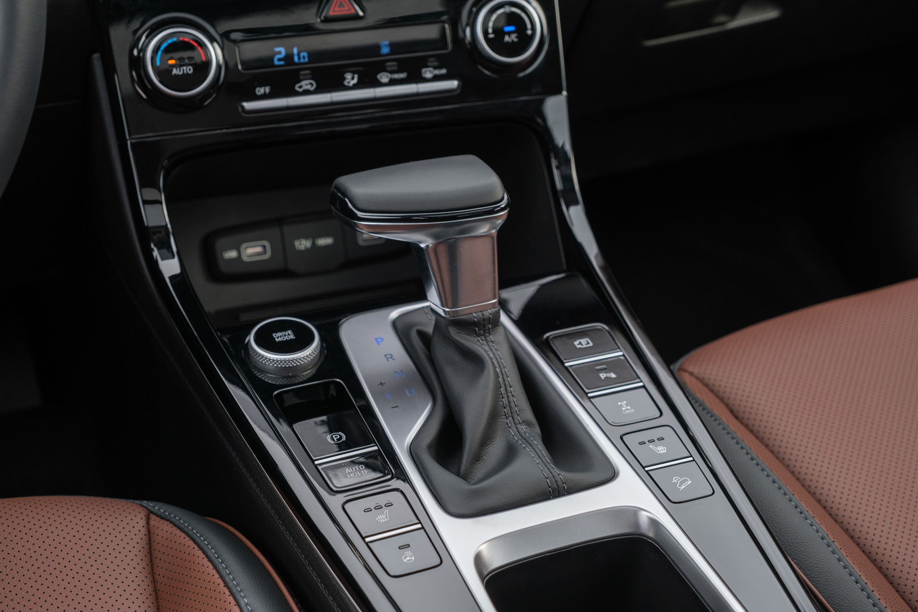 Интерьер/салон нового автомобиля Hyundai Creta