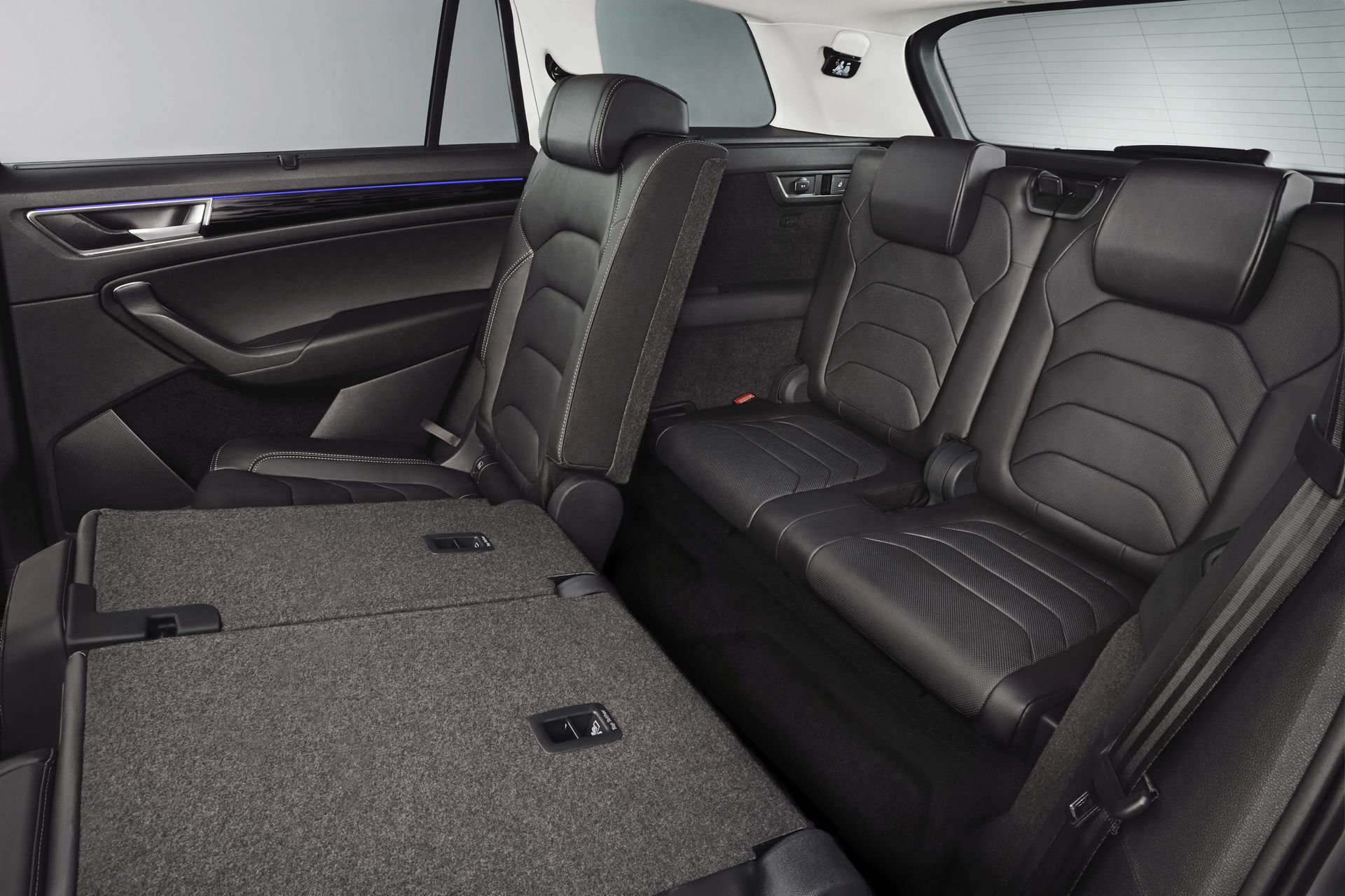 Интерьер/салон нового автомобиля Skoda Kodiaq