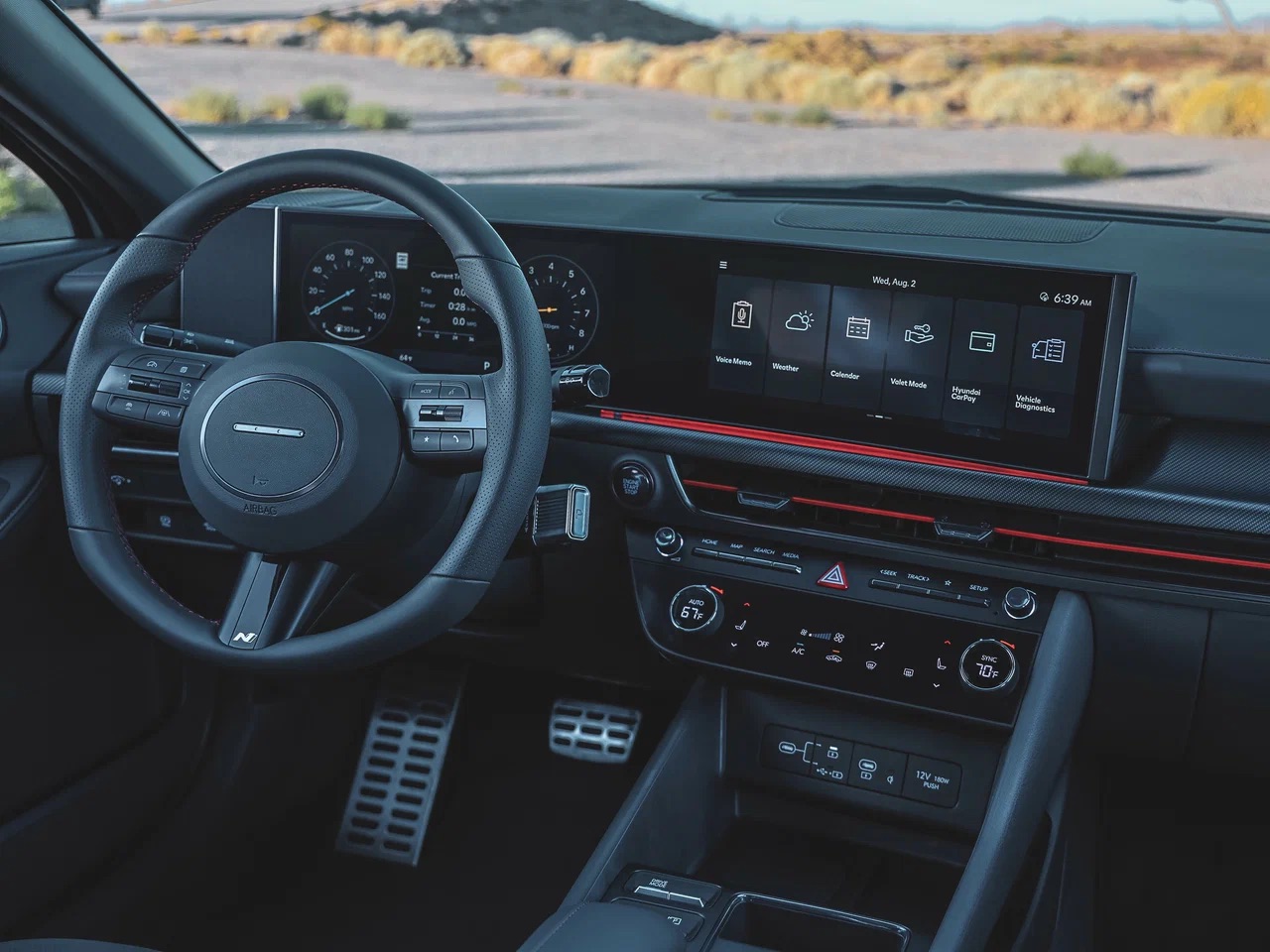 Интерьер/салон нового автомобиля Hyundai Sonata