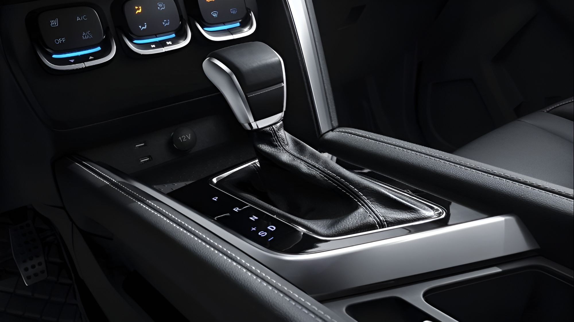 Интерьер/салон нового автомобиля BAIC X35