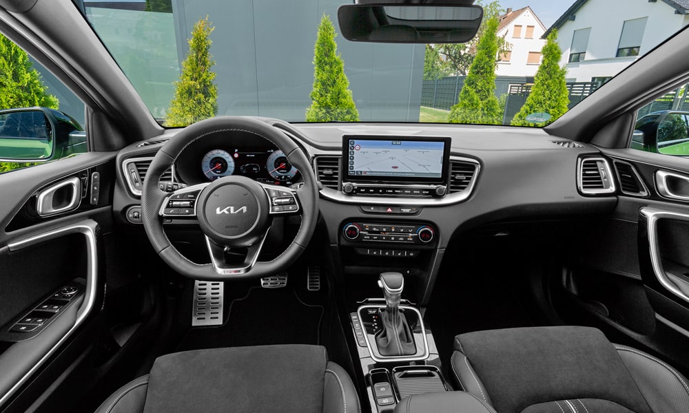 Интерьер/салон нового автомобиля Kia Xceed