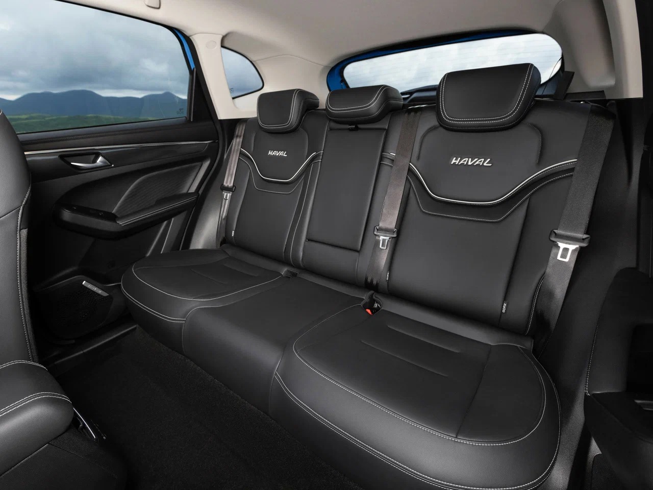 Интерьер/салон нового автомобиля Haval Jolion