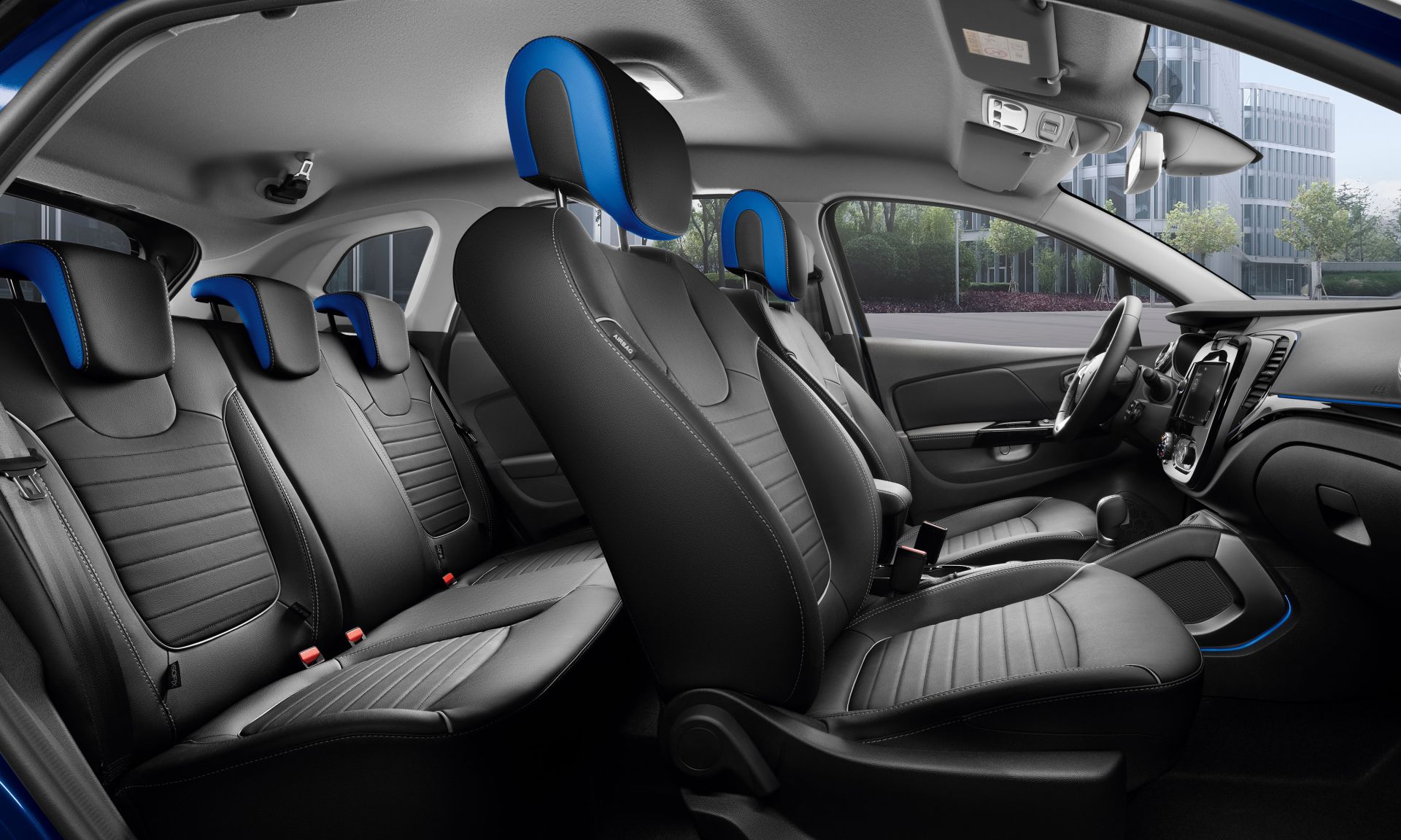 Интерьер/салон нового автомобиля Renault Kaptur