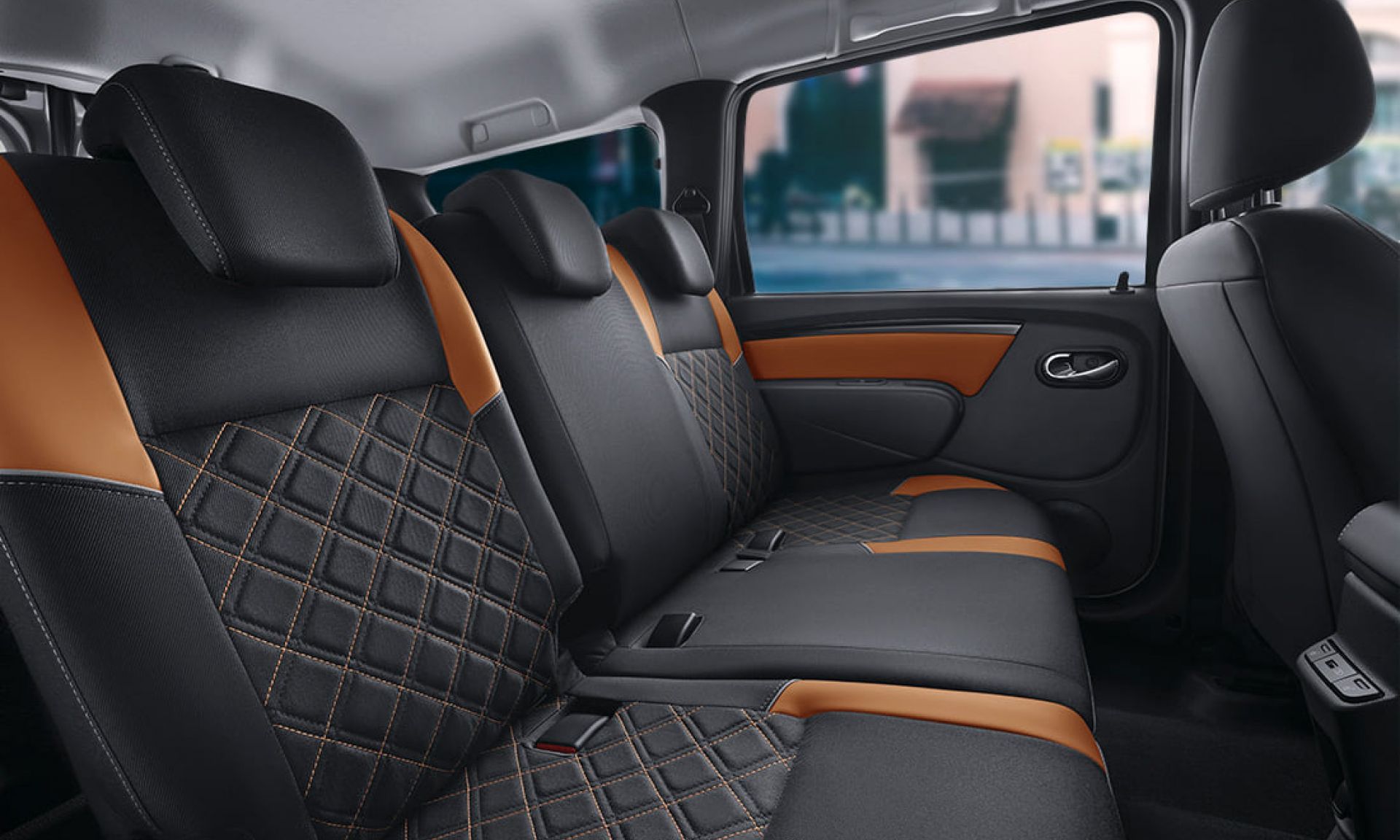 Интерьер/салон нового автомобиля LADA Largus Cross 5 мест